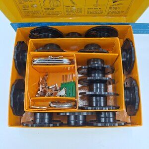 Singer Accessories 16 Fashion Discs Touch & Sew Deluxe Zig Zag 630 Plates Feet